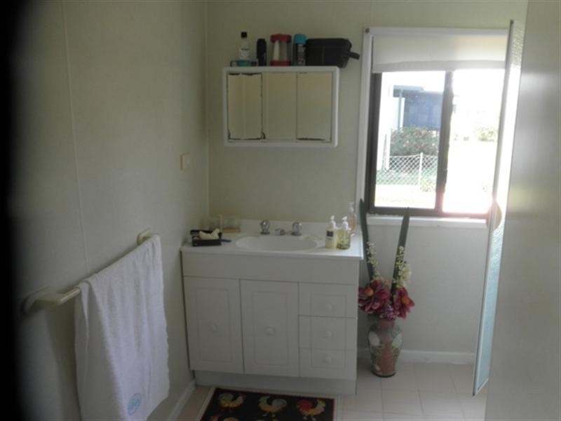 26 Glasgow, El Arish QLD 4855