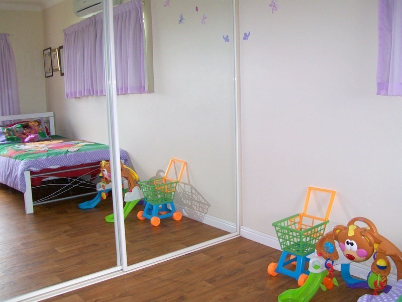 17 De Roma Close, Mena Creek QLD 4871