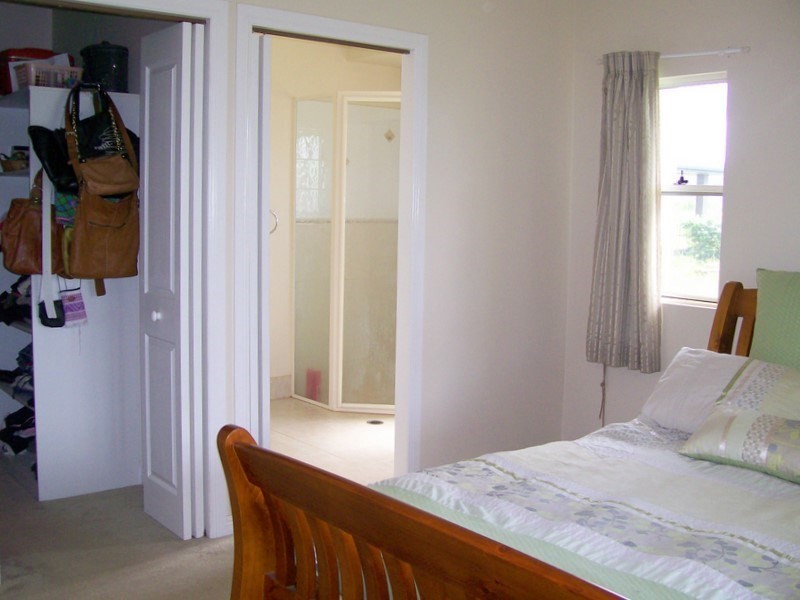 17 De Roma Close, Mena Creek QLD 4871