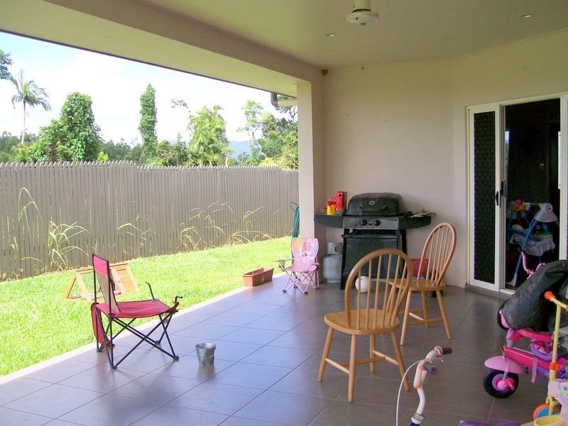 17 De Roma Close, Mena Creek QLD 4871