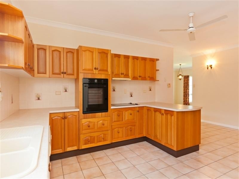 1 Paul, Innisfail QLD 4860