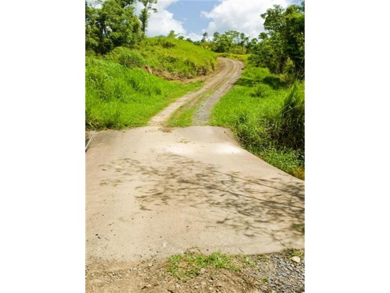 541 Mena Creek Road, Mena Creek QLD 4871