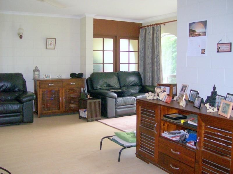 4 Carroo Close, Innisfail Estate QLD 4860