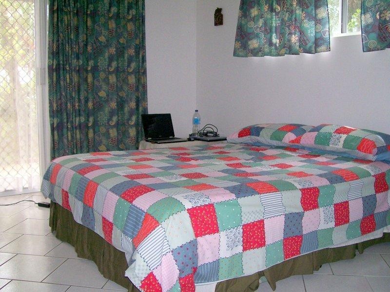 1 Maria Street, Flying Fish Point QLD 4860