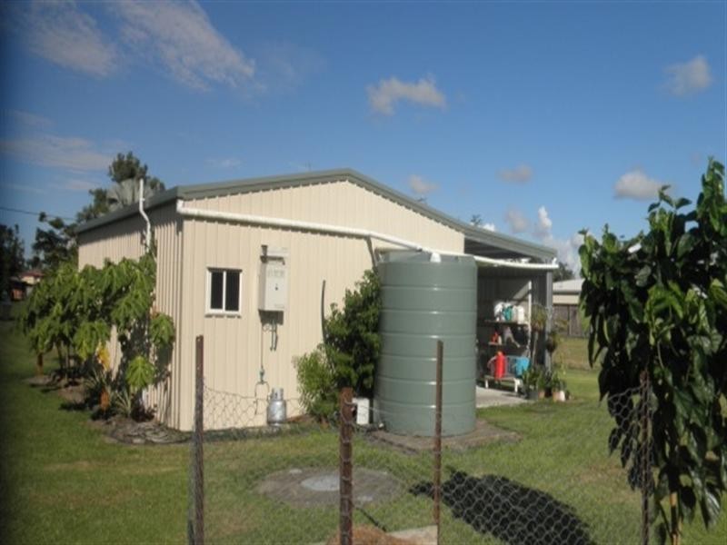 8 Albert, Silkwood QLD 4856