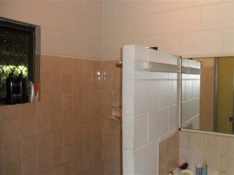 19 CAHILL, Innisfail QLD 4860