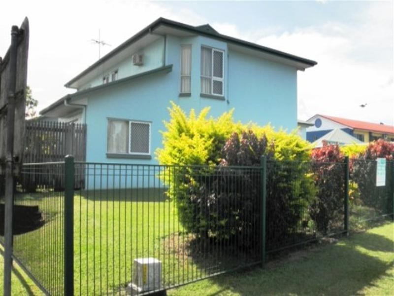 4 RIVER Avenue, Innisfail QLD 4860