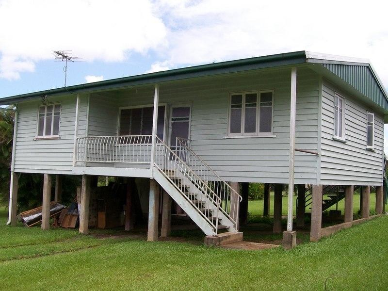 5 Walnut Street, Innisfail QLD 4860