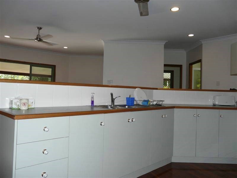 11 Waterfall Place, Jubilee Heights QLD 4860