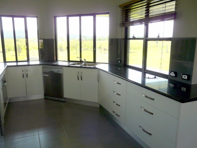 15 De Roma Close, Mena Creek QLD 4871