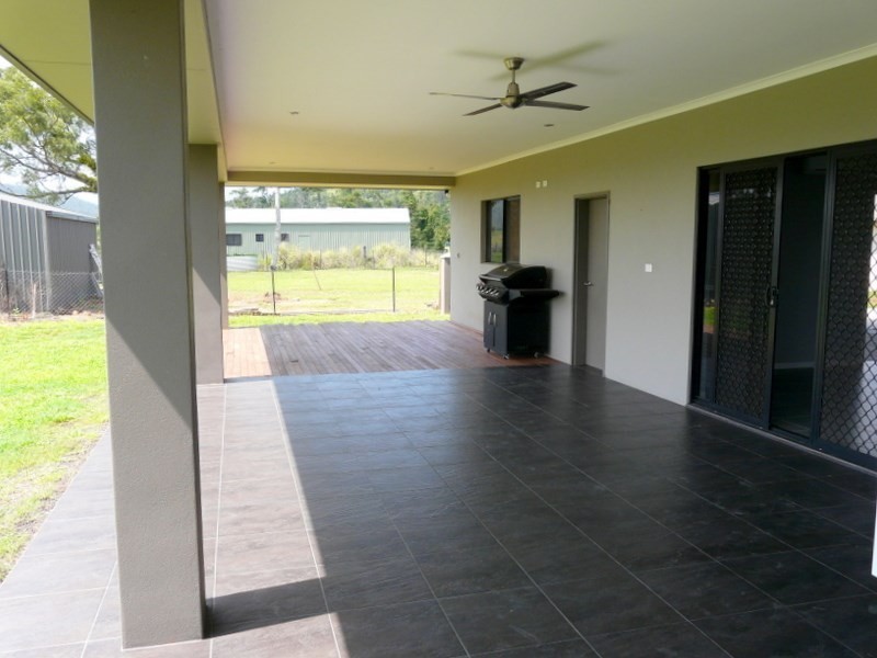 15 De Roma Close, Mena Creek QLD 4871