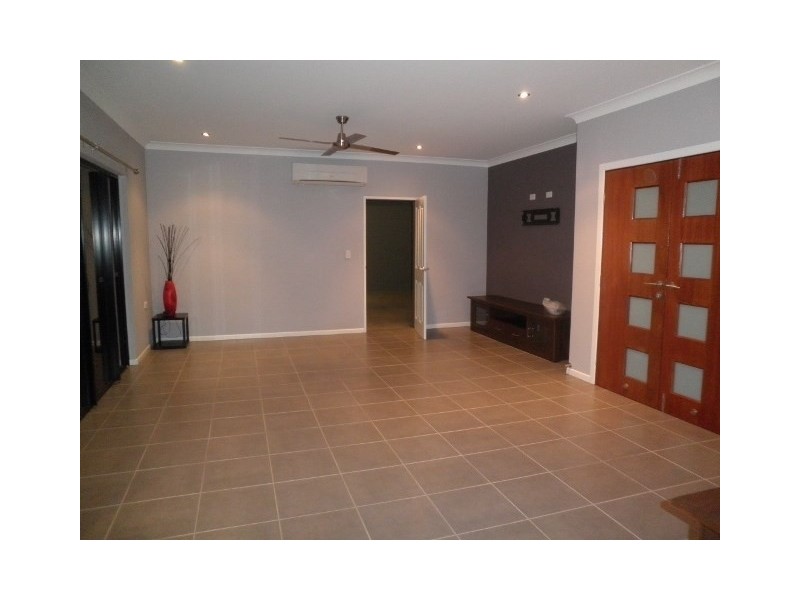 15 De Roma Close, Mena Creek QLD 4871