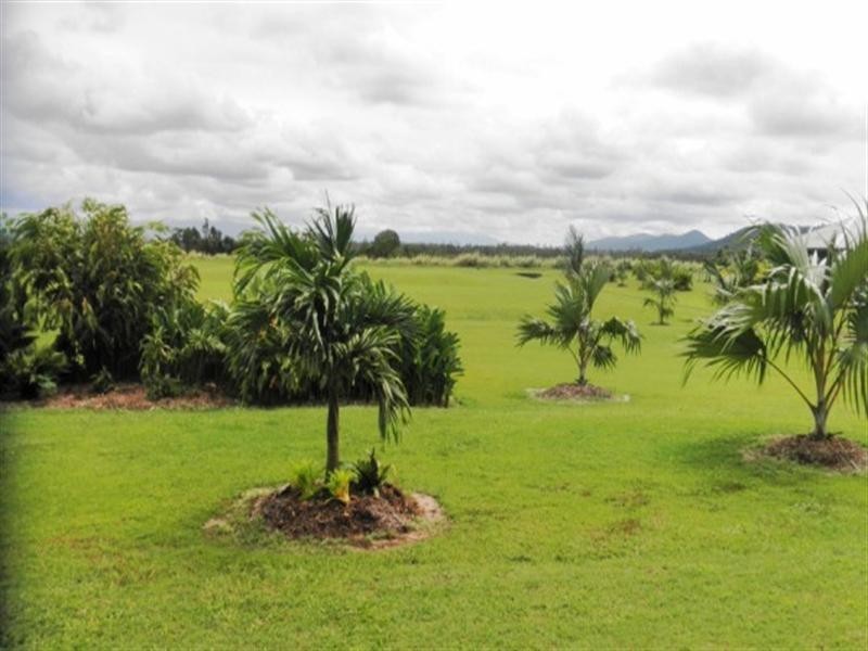 22 JABIRU, Etty Bay QLD 4858