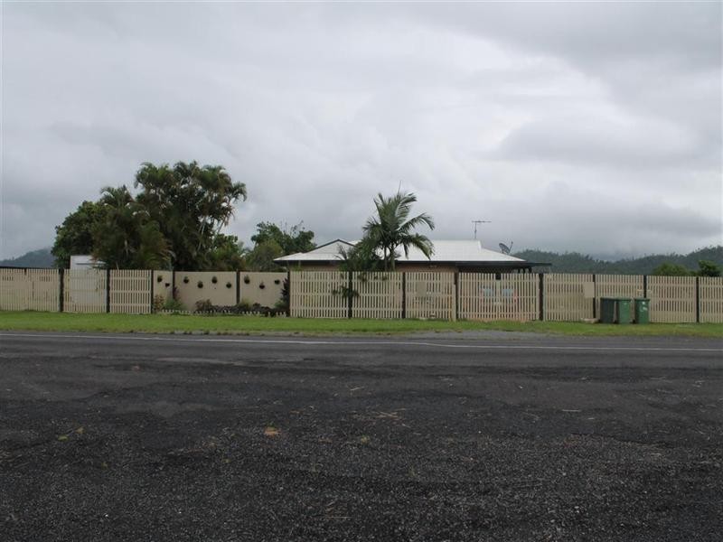 2000 Japoon Road, Mena Creek QLD 4871