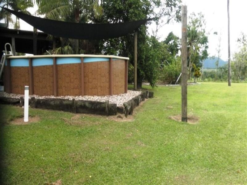 383 mena creek, Mena Creek QLD 4871