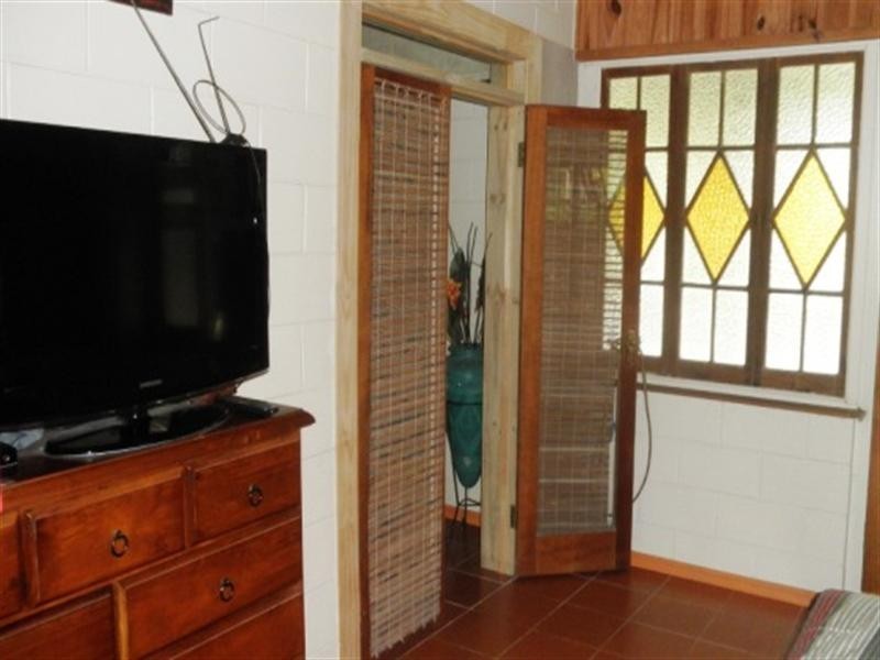 383 mena creek, Mena Creek QLD 4871