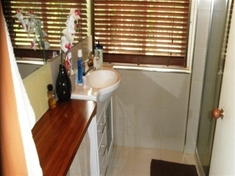 383 mena creek, Mena Creek QLD 4871