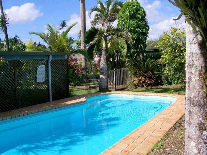 9 Bona Avenue, Belvedere, Innisfail QLD 4860