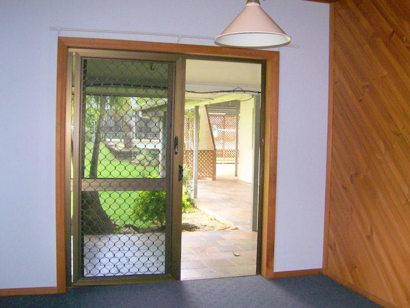 9 Bona Avenue, Belvedere, Innisfail QLD 4860