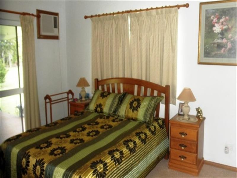 63 EDGERTON, Innisfail QLD 4860