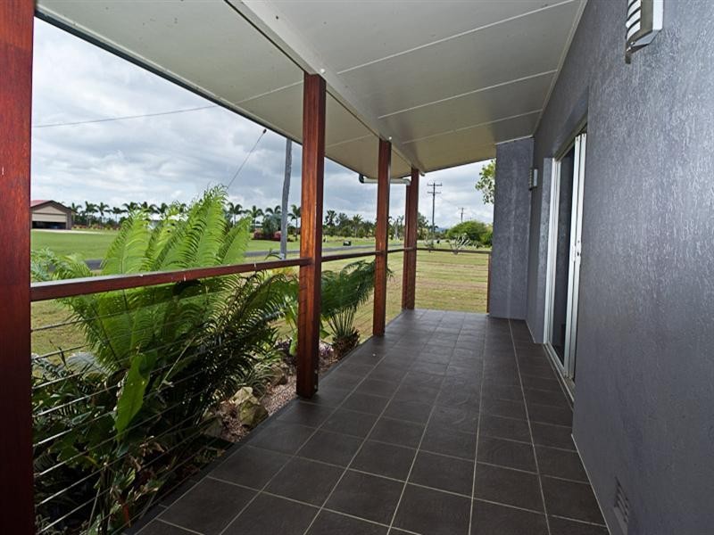 233 Etty Bay Road, Etty Bay QLD 4858