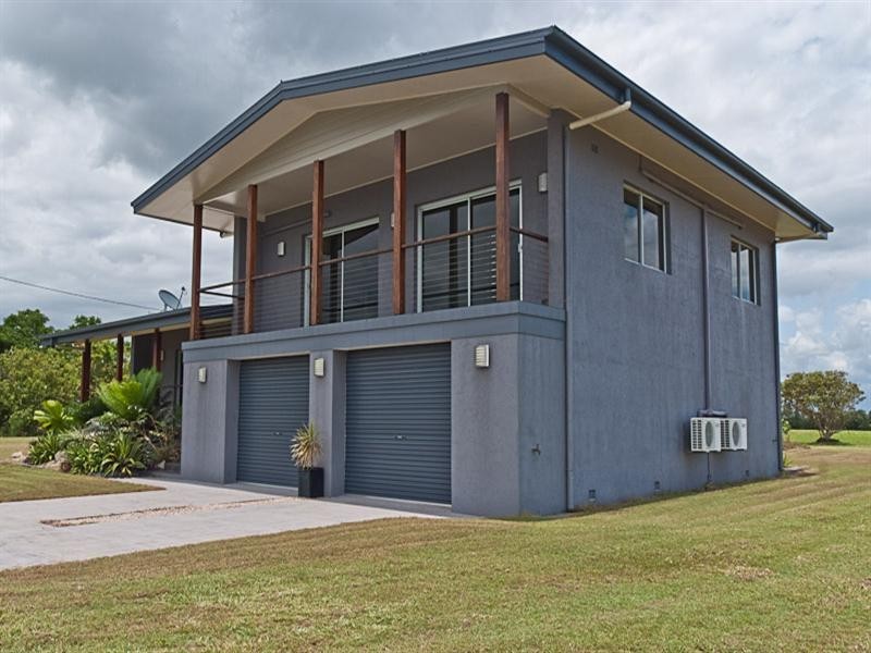 233 Etty Bay Road, Etty Bay QLD 4858