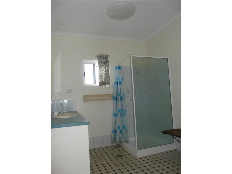 2/6 Reynolds Road, Innisfail Estate QLD 4860