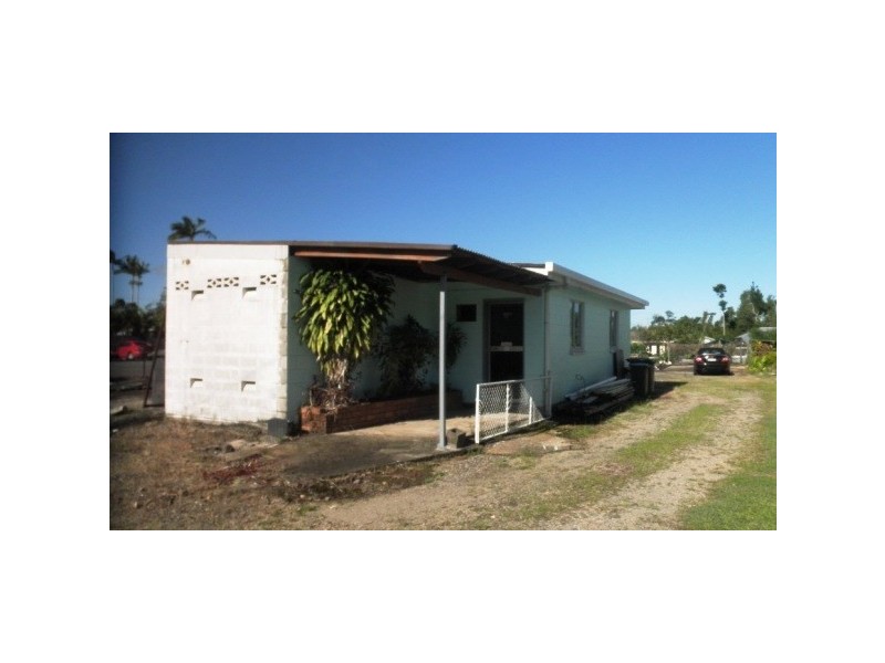 15 EDWARD, Silkwood QLD 4856