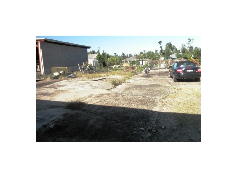 15 EDWARD, Silkwood QLD 4856