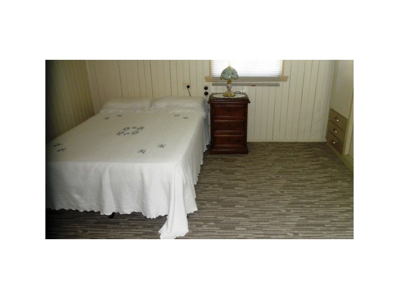 15 EDWARD, Silkwood QLD 4856