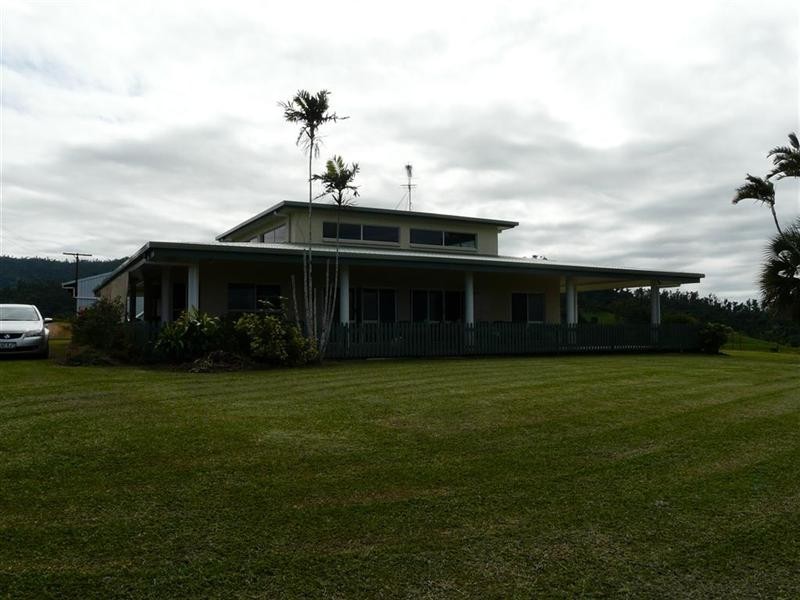 146 Walter Lever Estate Road, Silkwood QLD 4856