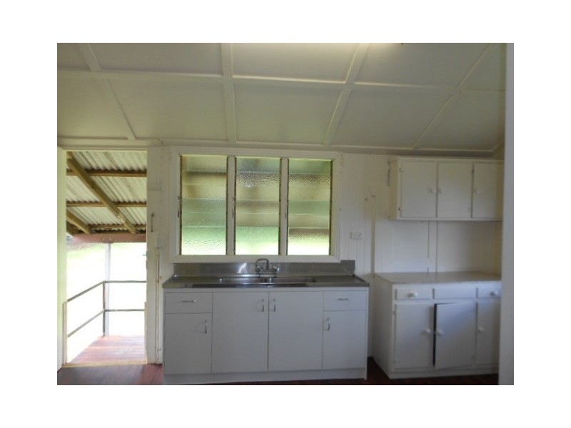 10 O’Brien, South Johnstone QLD 4859