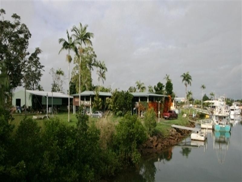 3 PAYNE, Innisfail QLD 4860