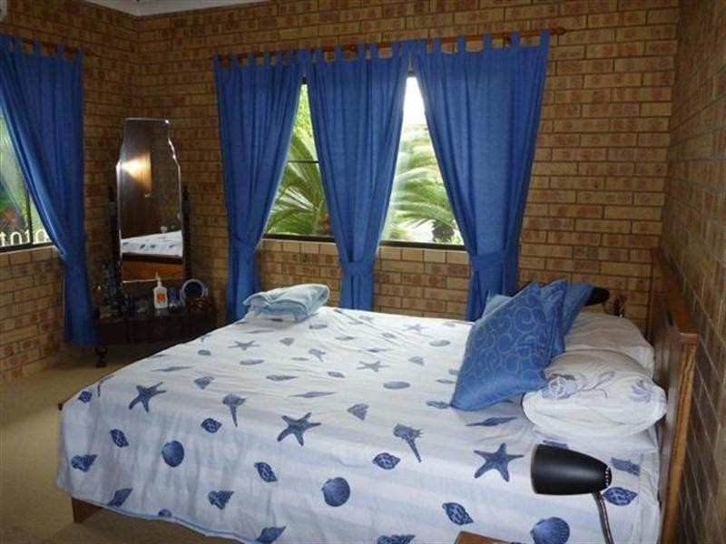 81 Dalrymple Esplanade, Innisfail QLD 4860