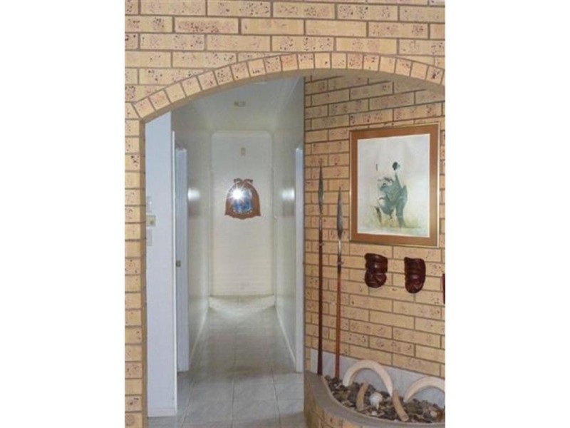 81 Dalrymple Esplanade, Innisfail QLD 4860