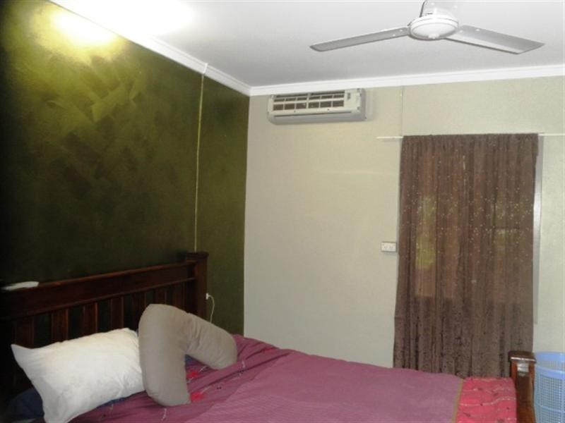 64 NEWMAN, Moresby QLD 4871