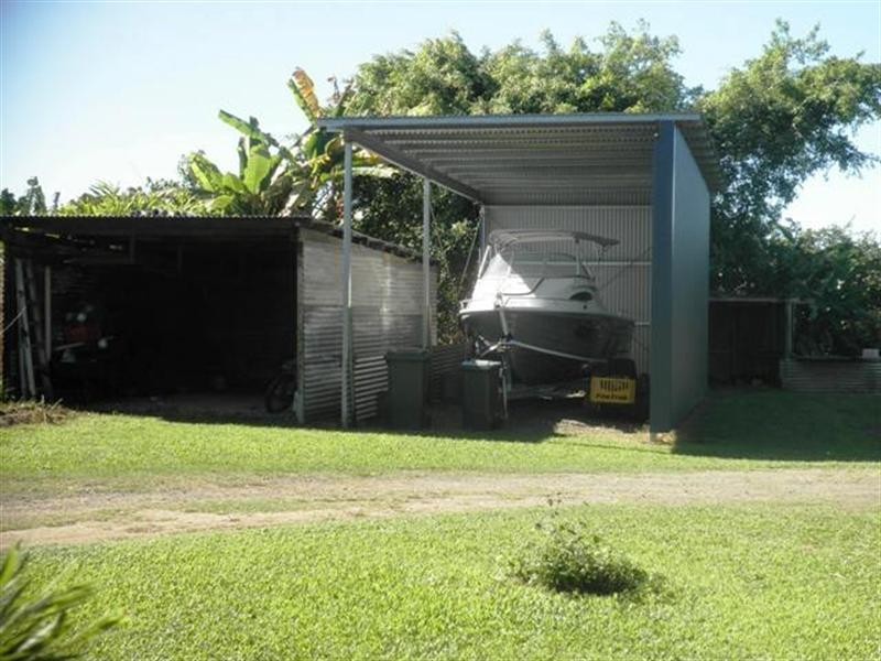 64 NEWMAN, Moresby QLD 4871