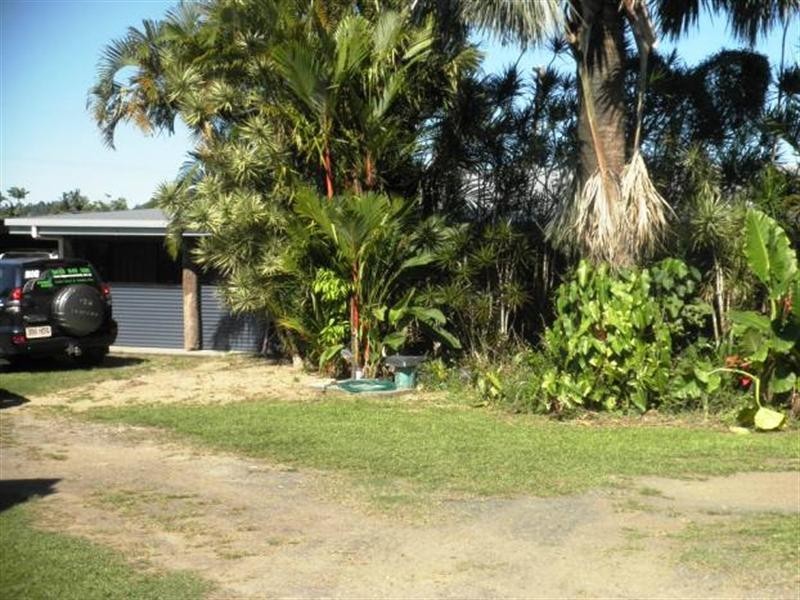 64 NEWMAN, Moresby QLD 4871