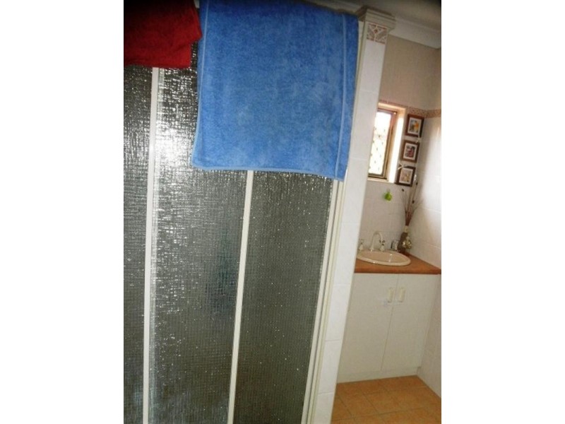 8 Broad, Etty Bay QLD 4858