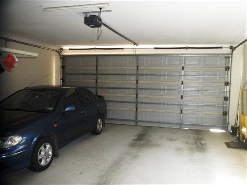 8 Broad, Etty Bay QLD 4858