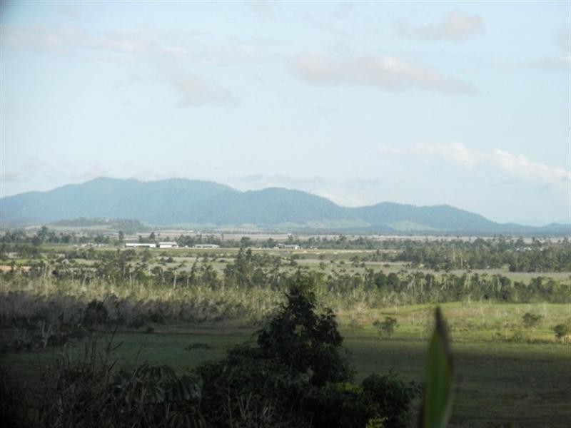 3 Warrubullen, Innisfail QLD 4860