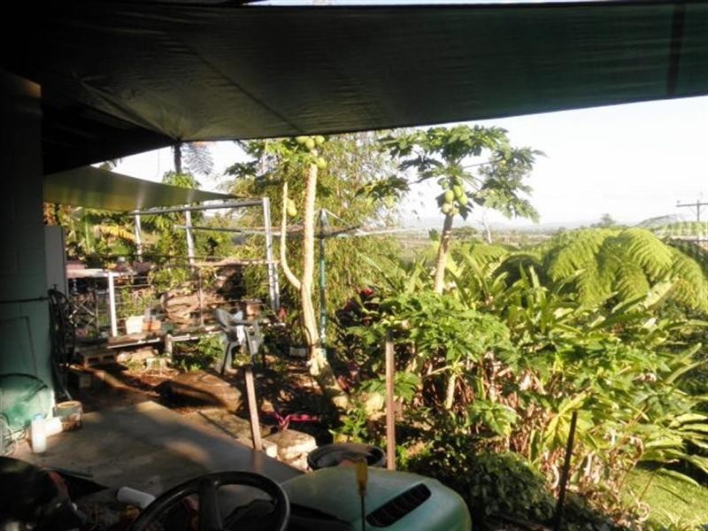 3 Warrubullen, Innisfail QLD 4860