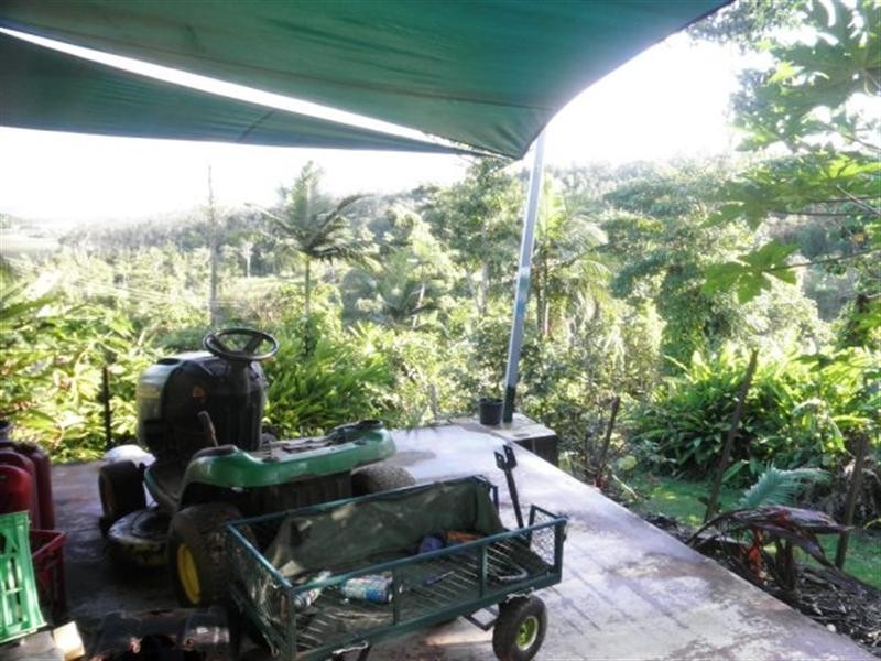 3 Warrubullen, Innisfail QLD 4860