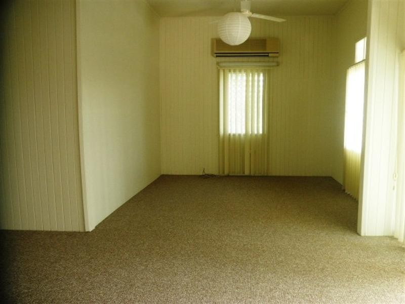 21 AGNES, Innisfail QLD 4860