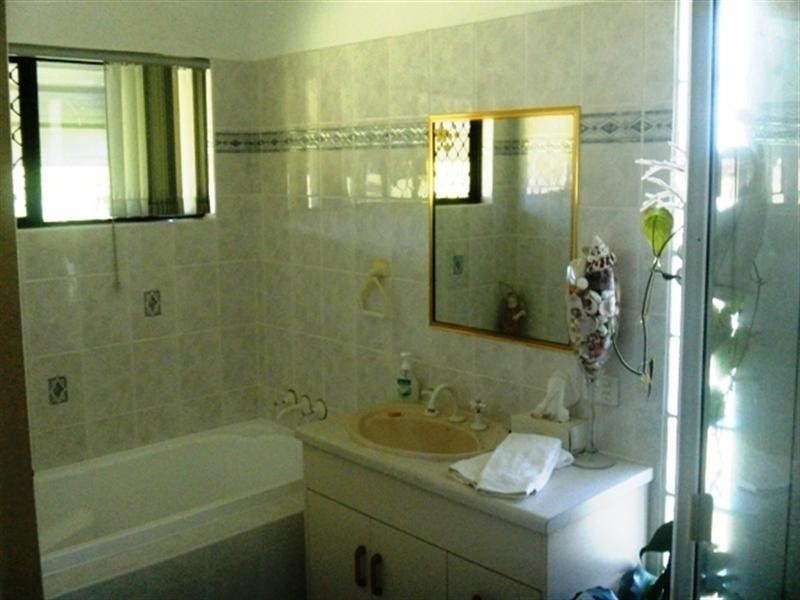 174 ETTY BAY Road, Etty Bay QLD 4858