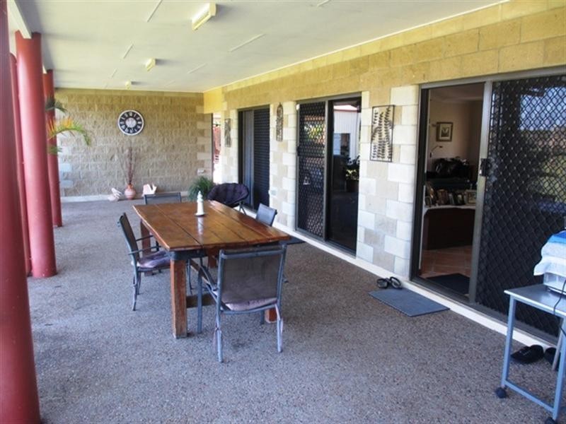 174 ETTY BAY Road, Etty Bay QLD 4858
