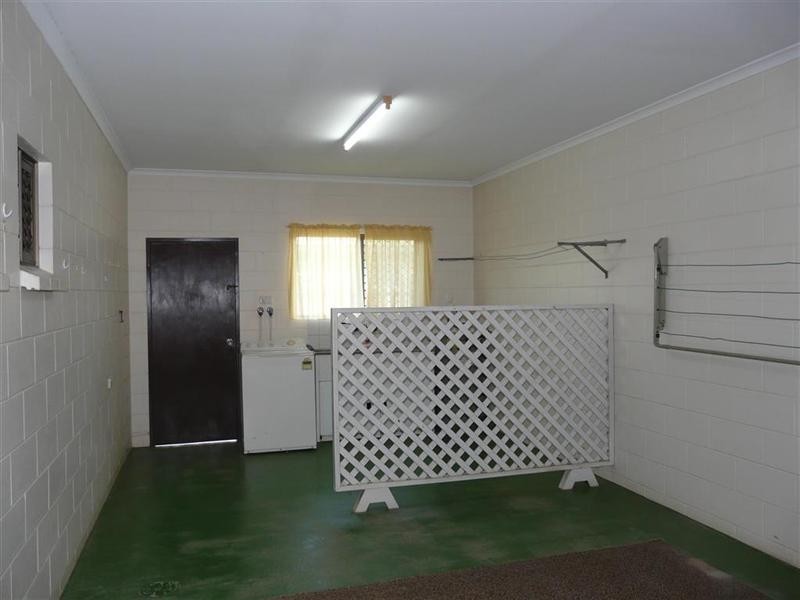 Unit 2, 6a Patrick Parade, Innisfail Estate QLD 4860