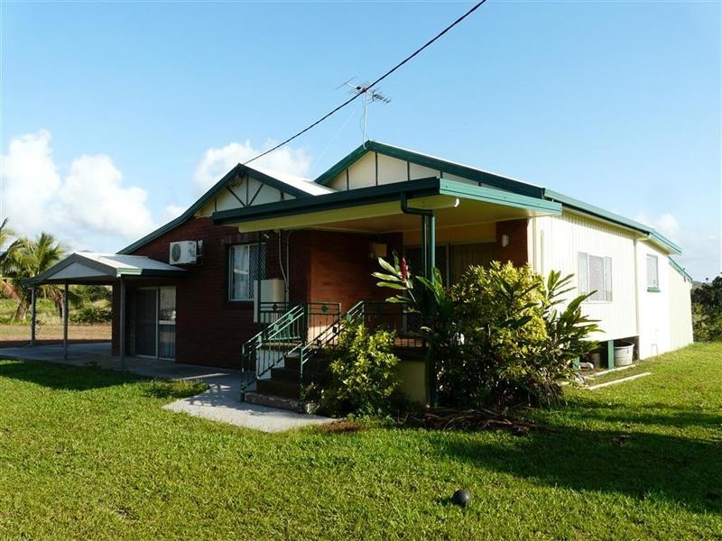 384 Mena Creek Road, Mena Creek QLD 4871