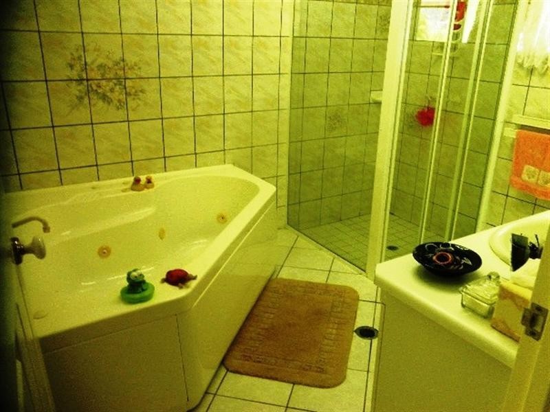 529 harbour, Mourilyan QLD 4858