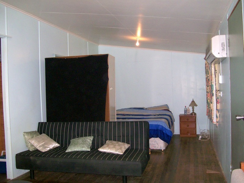 38 Elizabeth Street, Flying Fish Point QLD 4860